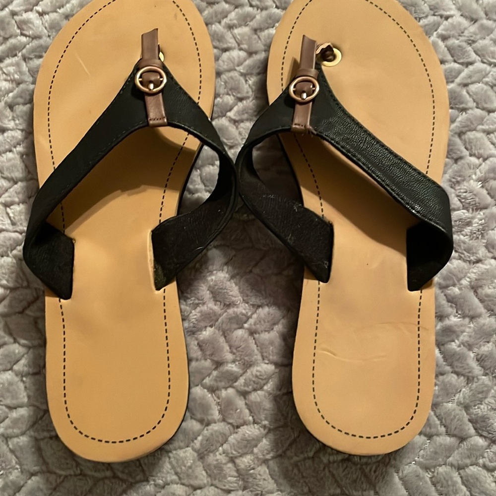 NWOT slip on foam sole black/brown flat sandals, Size 5/6